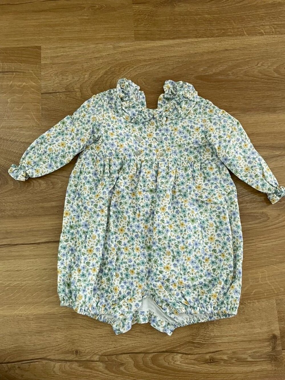 La Coqueta Ruffle Long Sleeved Floral Romper, 18 months
